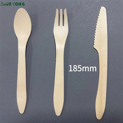 Drveni raspoloživi pribor